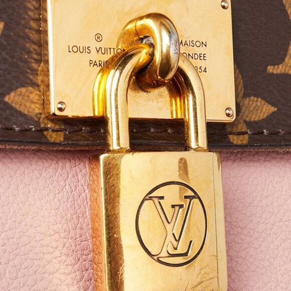 Louis Vuitton Monogram Canvas Marignan Messenger Bag - Picture 8 of 12